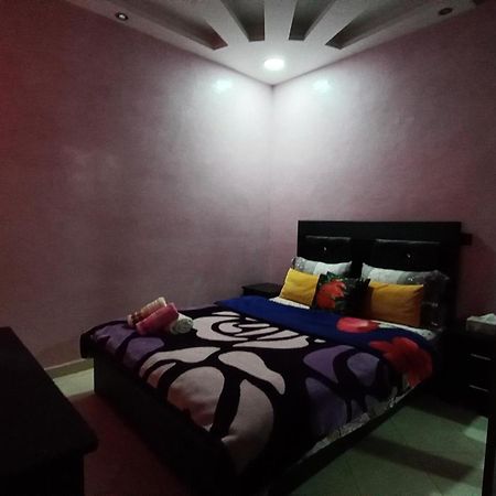 Chambre Prive Private Room Aeroport Mohamed 5 Deroua Exterior foto